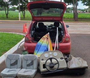 Equipes do Posto de Polícia Rodoviária de Santa Helena e Polícia Militar de Diamante do Oeste recuperam produtos furtados e realizam prisão de envolvido