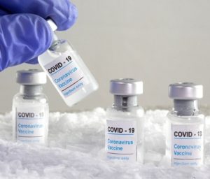 Covid-19: Imunização só é eficaz após a segunda dose da vacina