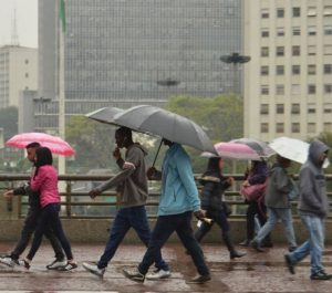 Friozinho: primeira massa de ar frio do outono passou, mas a segunda está a caminho