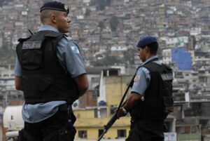 Índices de violência caem no Brasil em 2023, mas especialistas avaliam gestão da segurança como negativa