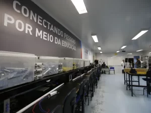SENAI oferece mais de 135 mil vagas em cursos alinhados às demandas da indústria brasileira