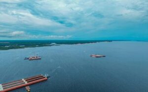 Governo anuncia R$ 1,7 bilhão do Fundo da Marinha Mercante para construção de embarcações no Amazonas