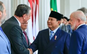 Brasil abre seis novos mercados e retoma exportações de frango à Malásia