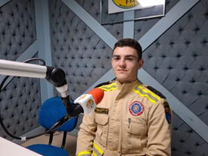 Bombeiros orientam banhistas e falam sobre a Operação Verão no Oeste do Paraná