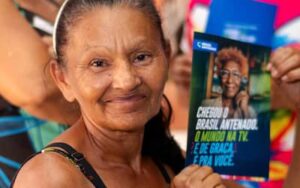 Brasil Antenado: famílias de 77 municípios do Norte e Nordeste podem solicitar antena digital gratuita até 13 dezembro