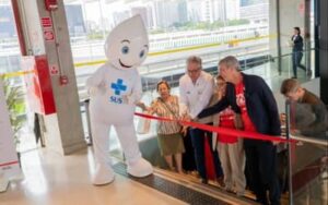 Brasil registra menor número de mortes por Aids em 32 anos e inaugura exposição sobre 40 anos de combate à doença