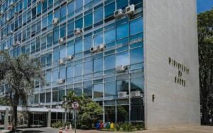 Ministério da Saúde amplia prazo vacinal contra o HPV até primeiro semestre de 2026