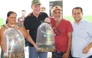 Piscicultura Mais Vida entrega primeiros alevinos a agricultores da Baixada Cuiabana (MT)