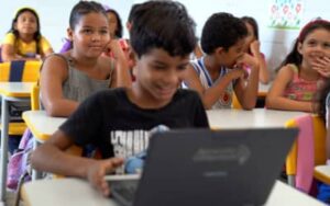Internet chega a 210 escolas públicas de Amapá