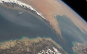 Conflito no Oriente Médio pode ter efeitos indiretos sobre a economia brasileira, aponta professora