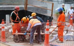 Novo PAC: mais de 600 municípios brasileiros correm risco de cancelamento de obras