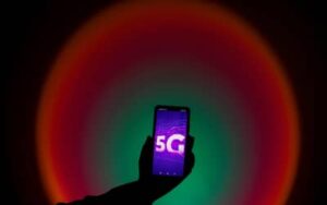 Brasil supera meta e sinal 5G está em mais de 1,5 mil cidades