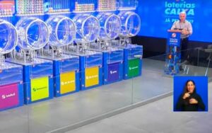 Mega-Sena acumula e próximo sorteio pode pagar até 45.000.000,00