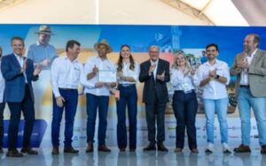 Programa do governo federal anunciado na Bahia Farm Show disponibiliza R$ 14 bilhões para financiar máquinas agrícolas