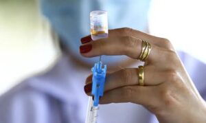 Vacinas disponíveis nas UBS de Roraima; gestores convocam pais e responsáveis para vacinação de crianças e adolescentes