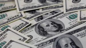 Dólar fecha o último pregão cotado a R$ 5,11